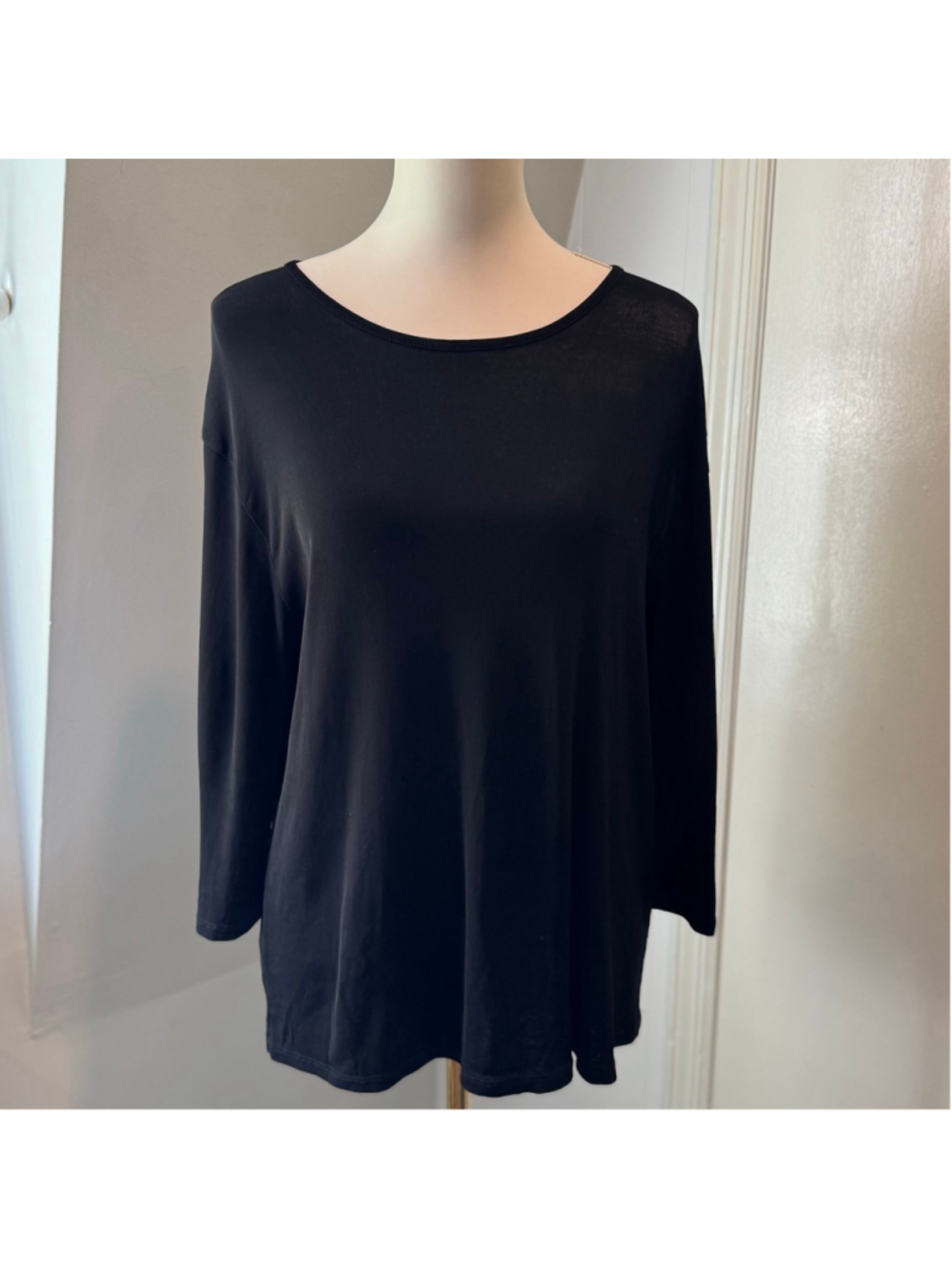 Vince Black Scoop Neck Relaxed oversized Long Sleeve Top | Size Small